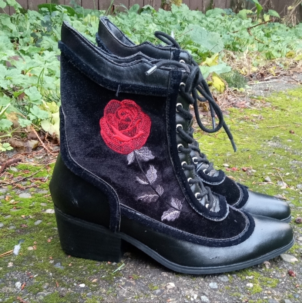 T.U.K Black and Red Lace Up Boots